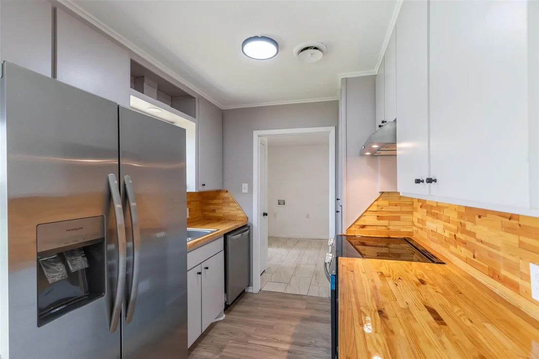 Photo of 320 S 12th Street