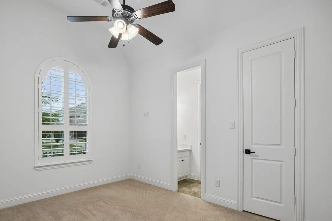 Photo of 741 Angelina Lane