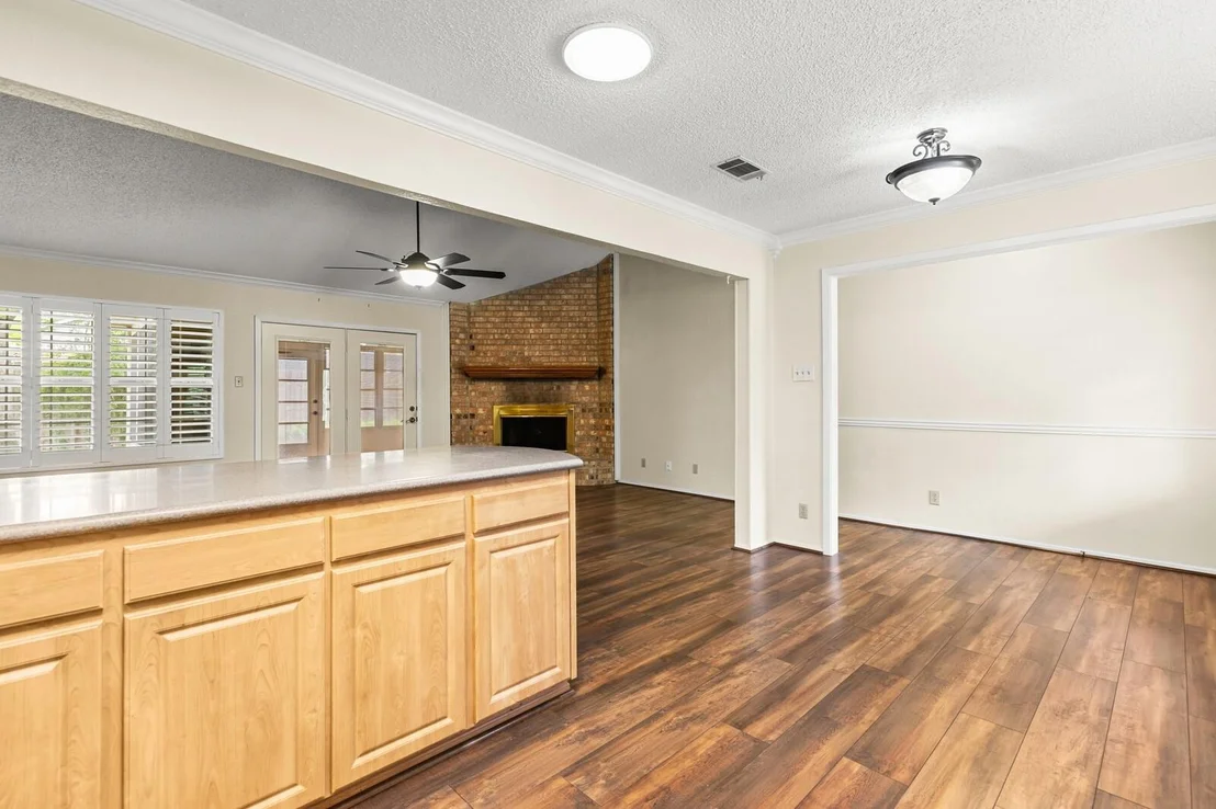 Photo of 7100 Canterbury Drive