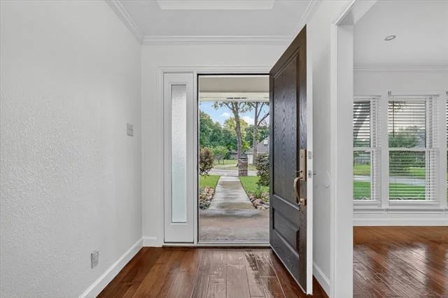 Photo of 2101 Brentgate Drive