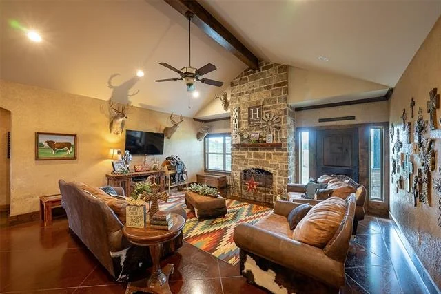Photo of 1114 County Road 1512