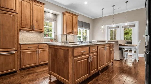 Photo of 2506 Oakbrook Circle