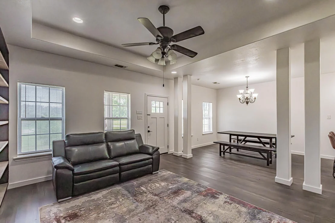 Photo of 204 S Spring Branch Trail