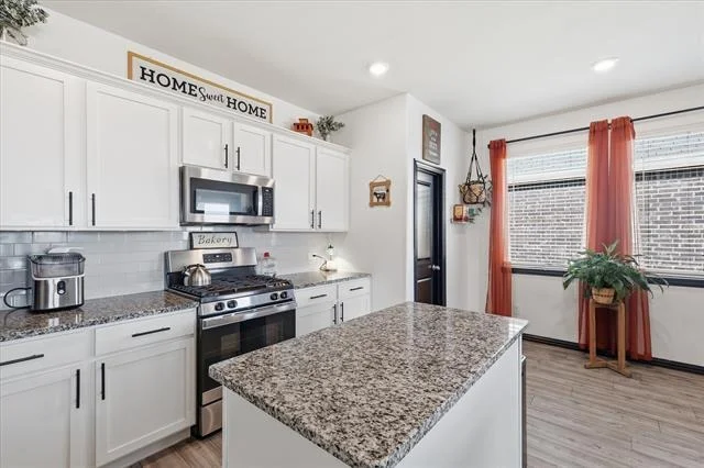 Photo of 645 Ridgeback Trail