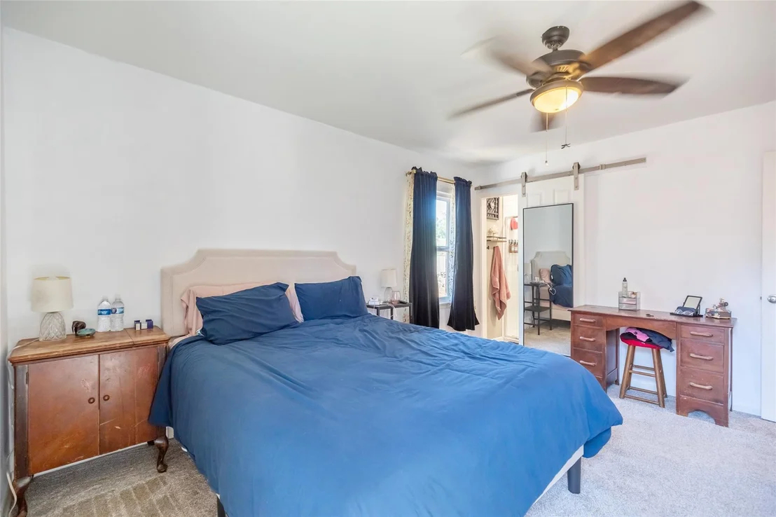 Photo of 720 GLENDALE Drive