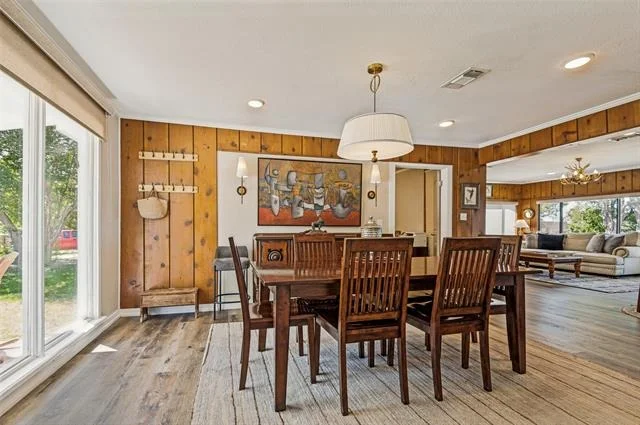 Photo of 111 Live Oak Drive