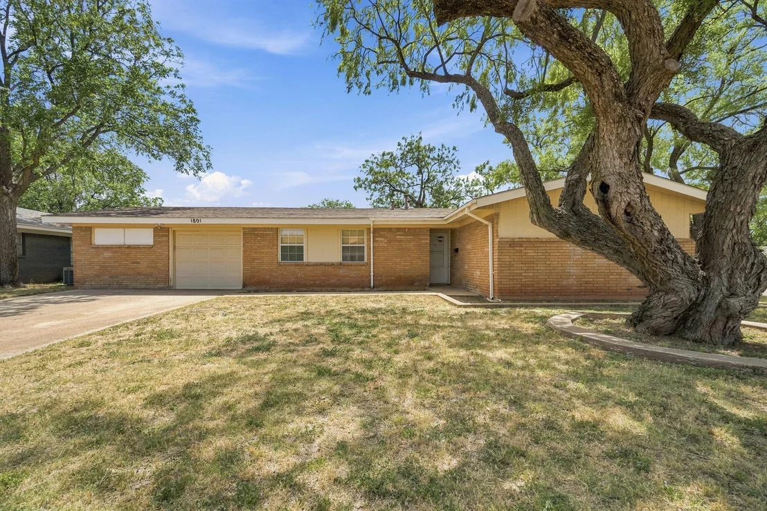 Photo of 1801 Mimosa Drive