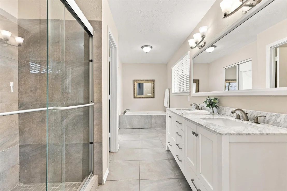 Photo of 2525 Eucalyptus Drive