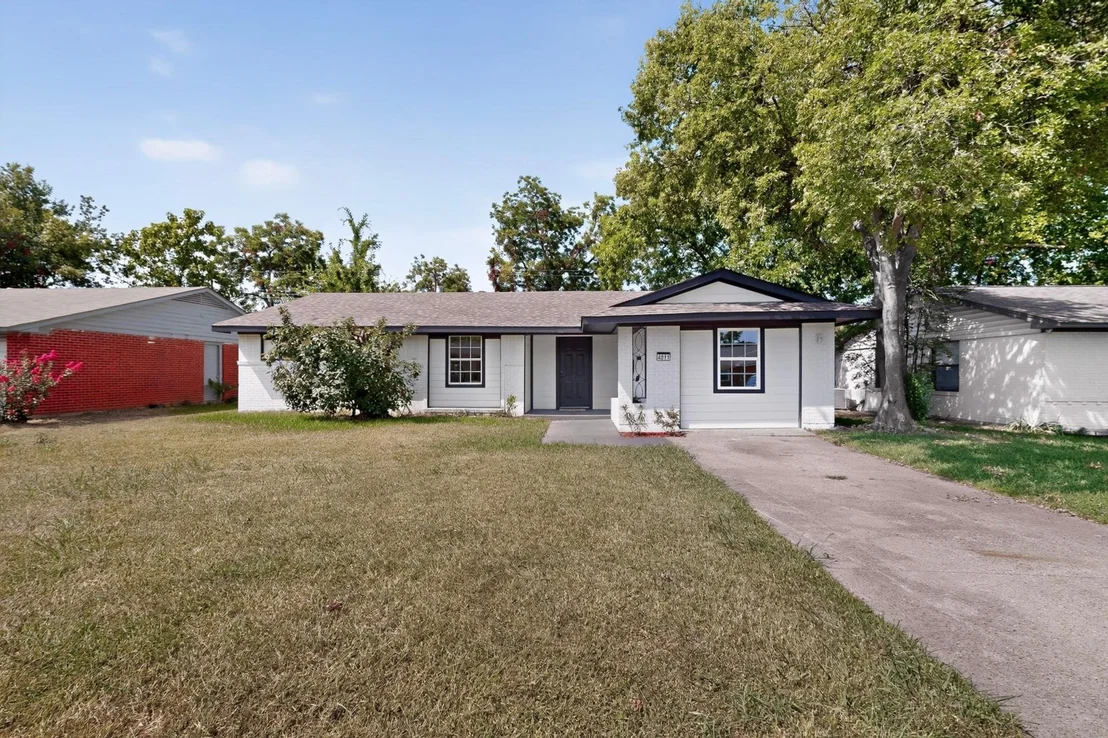 Photo of 4911 Sandra Lynn Drive