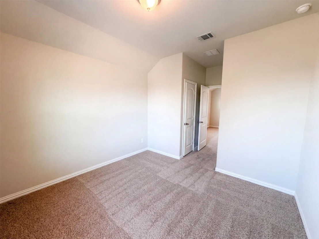 Photo of 2054 Avondown Road