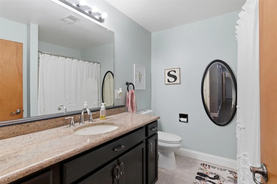 Photo of 1115 County Road 2102