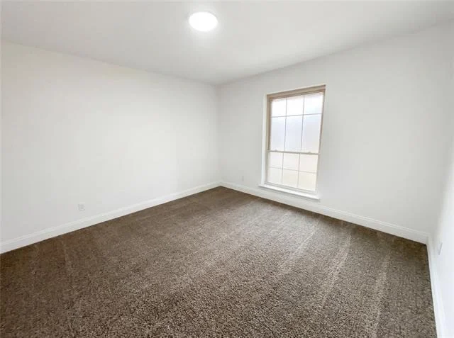 Photo of 401 Kenshire Drive
