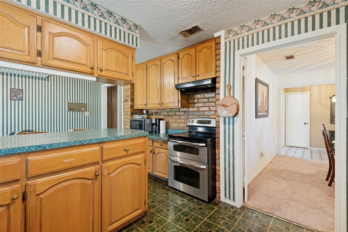 Photo of 508 Estate Lane