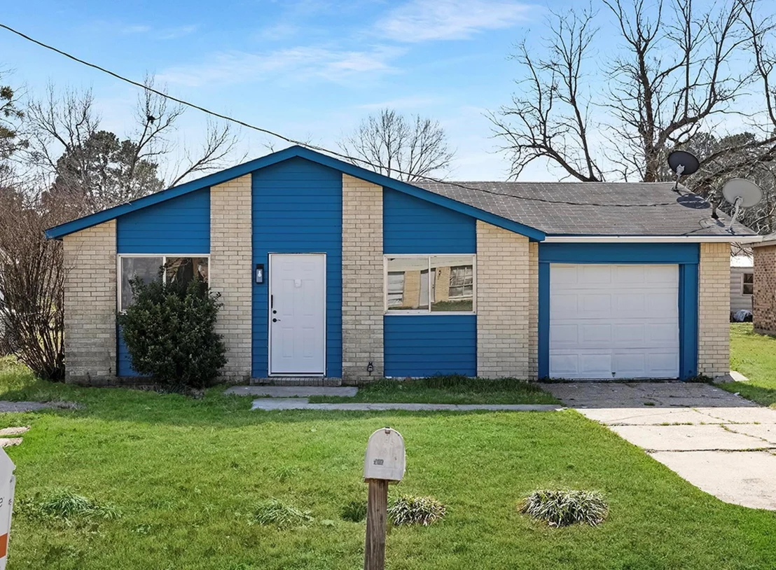 Photo of 2405 Mamie Drive