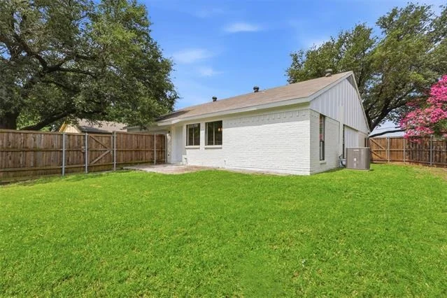 Photo of 1516 Hendrick Drive