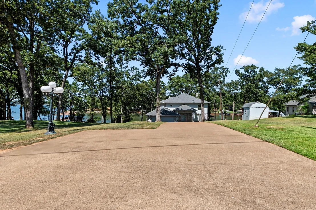 Photo of 5366 Point LaVista