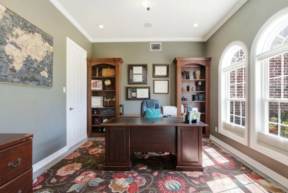 Photo of 10936 Deer Creek Drive