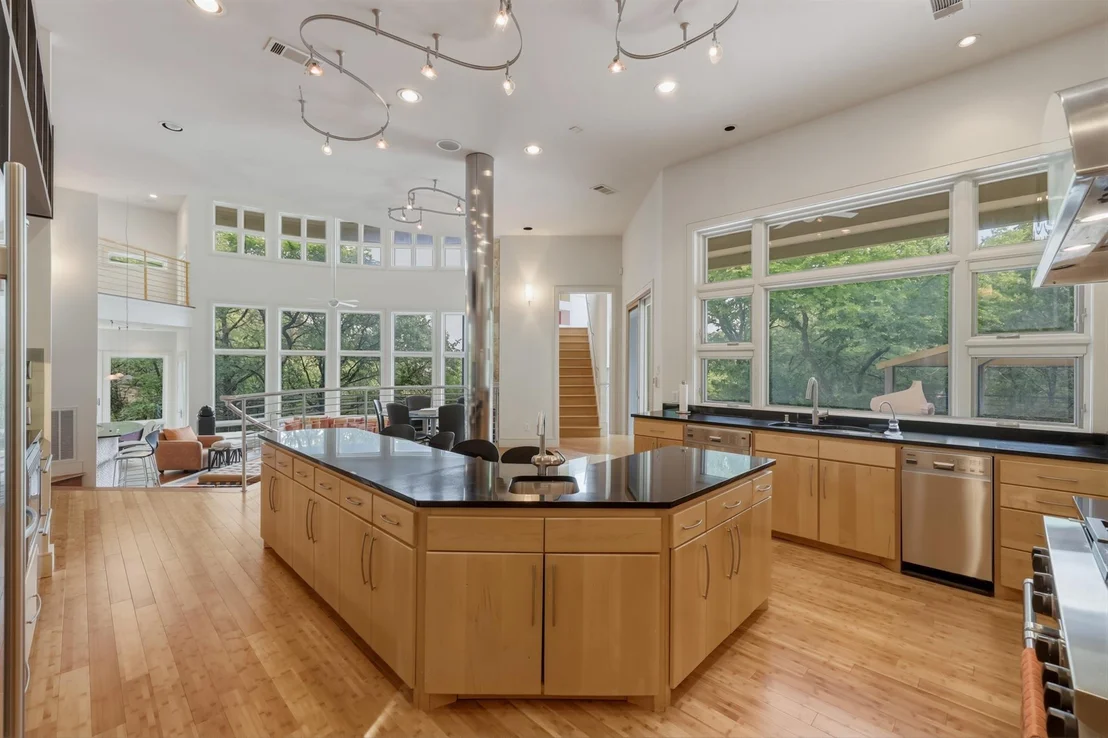 Photo of 2607 Hemingway Drive