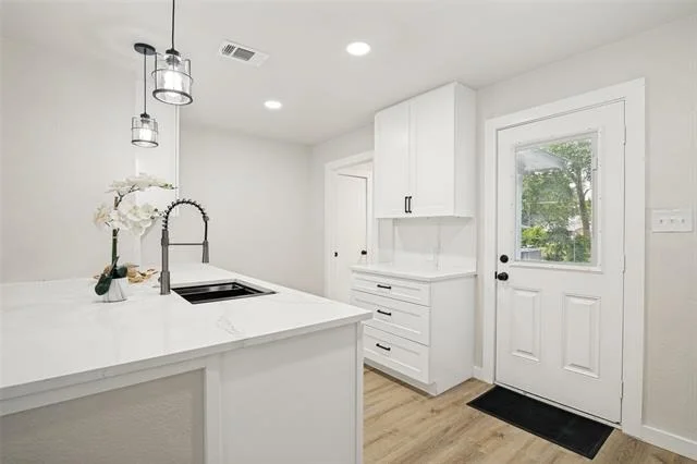 Photo of 3 Amity Lane