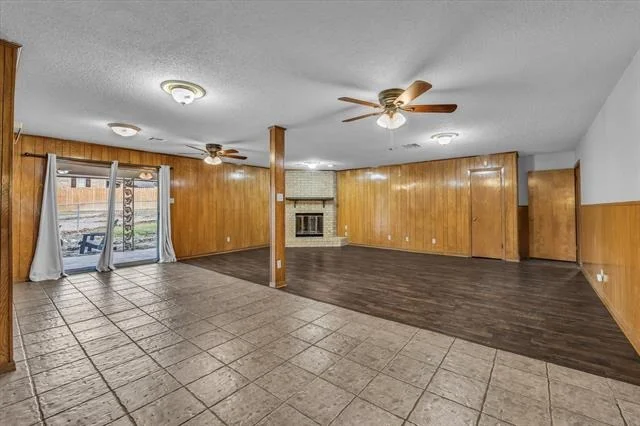Photo of 4325 Shady Glen Drive