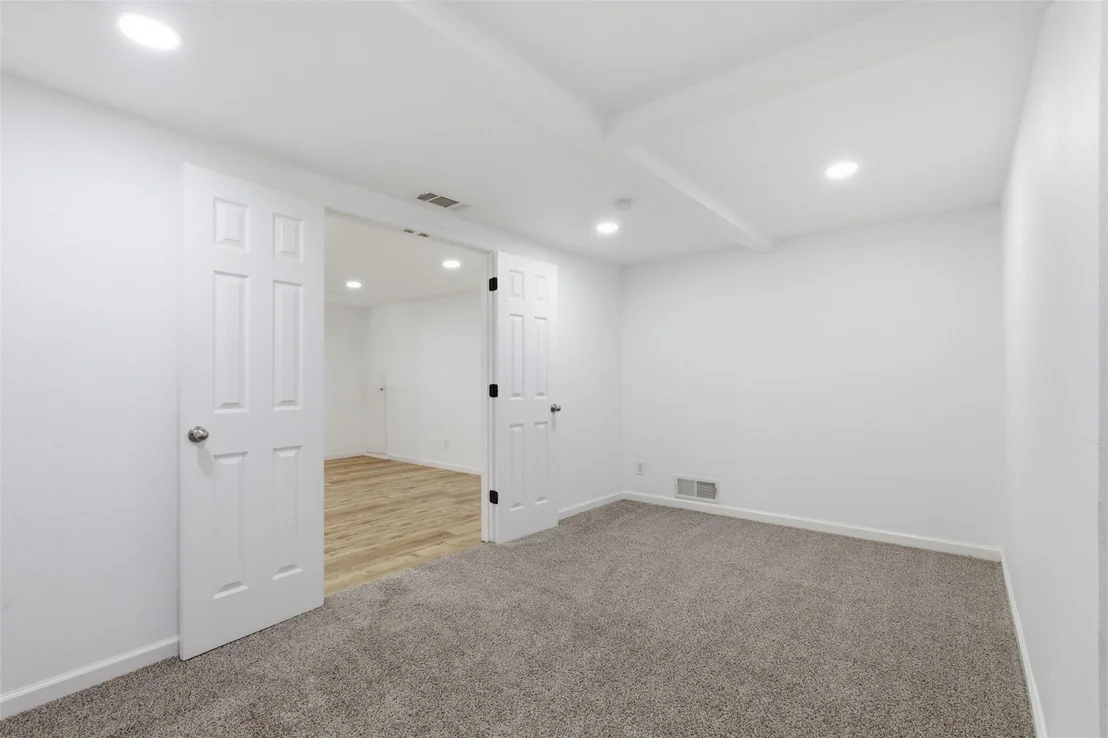 Photo of 11022 Ferndale