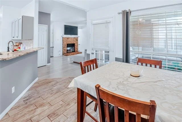 Photo of 751 Livingston Drive