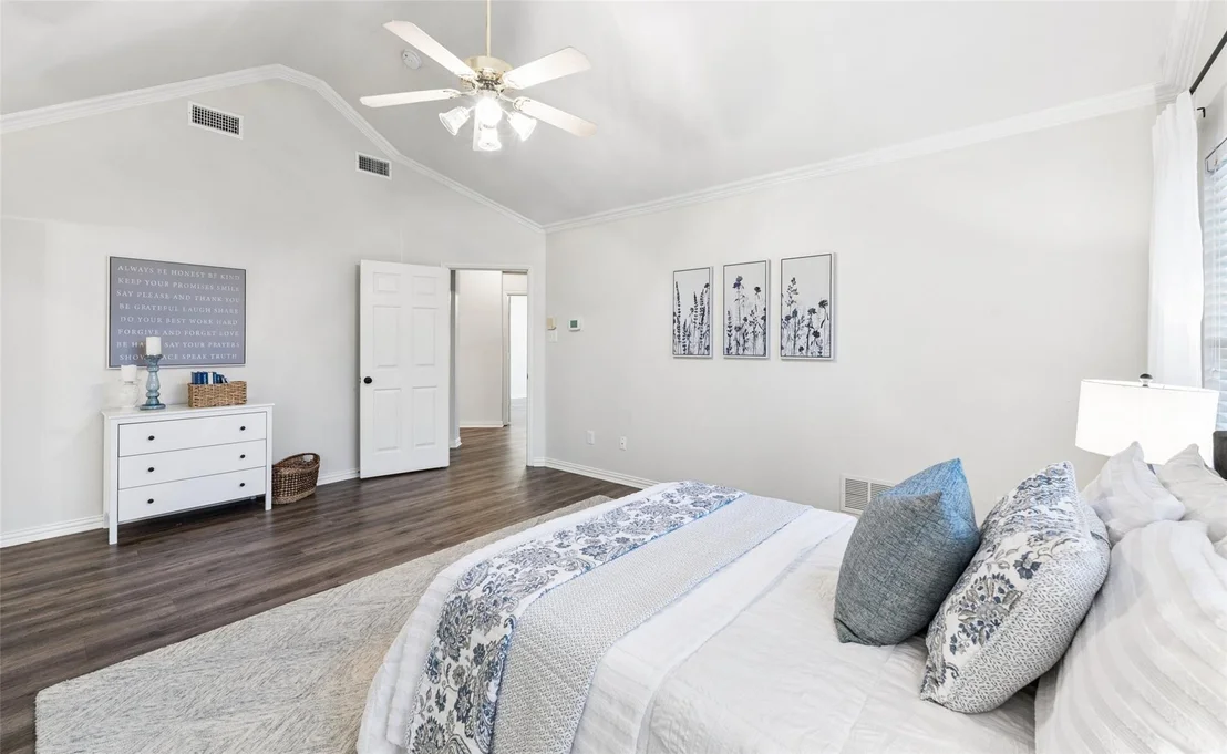 Photo of 2101 Fleming Drive