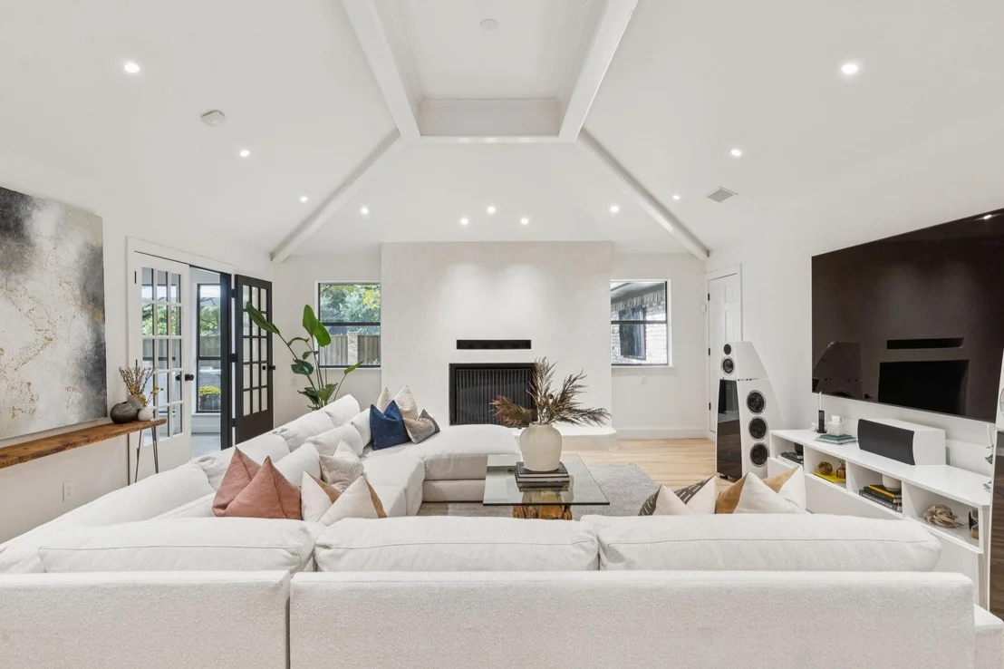 Photo of 98 W Shore Place