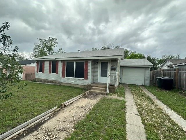 Photo of 1806 S 5th Street