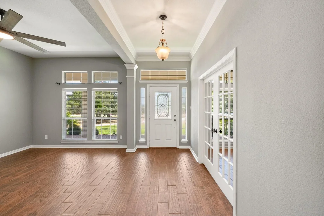 Photo of 276 Jackson Circle