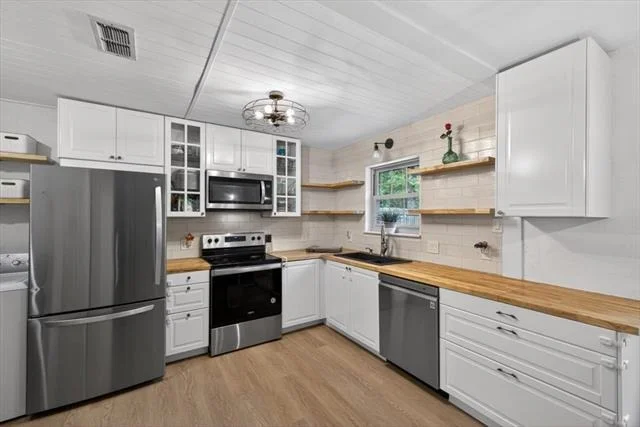 Photo of 405 Pecan Street