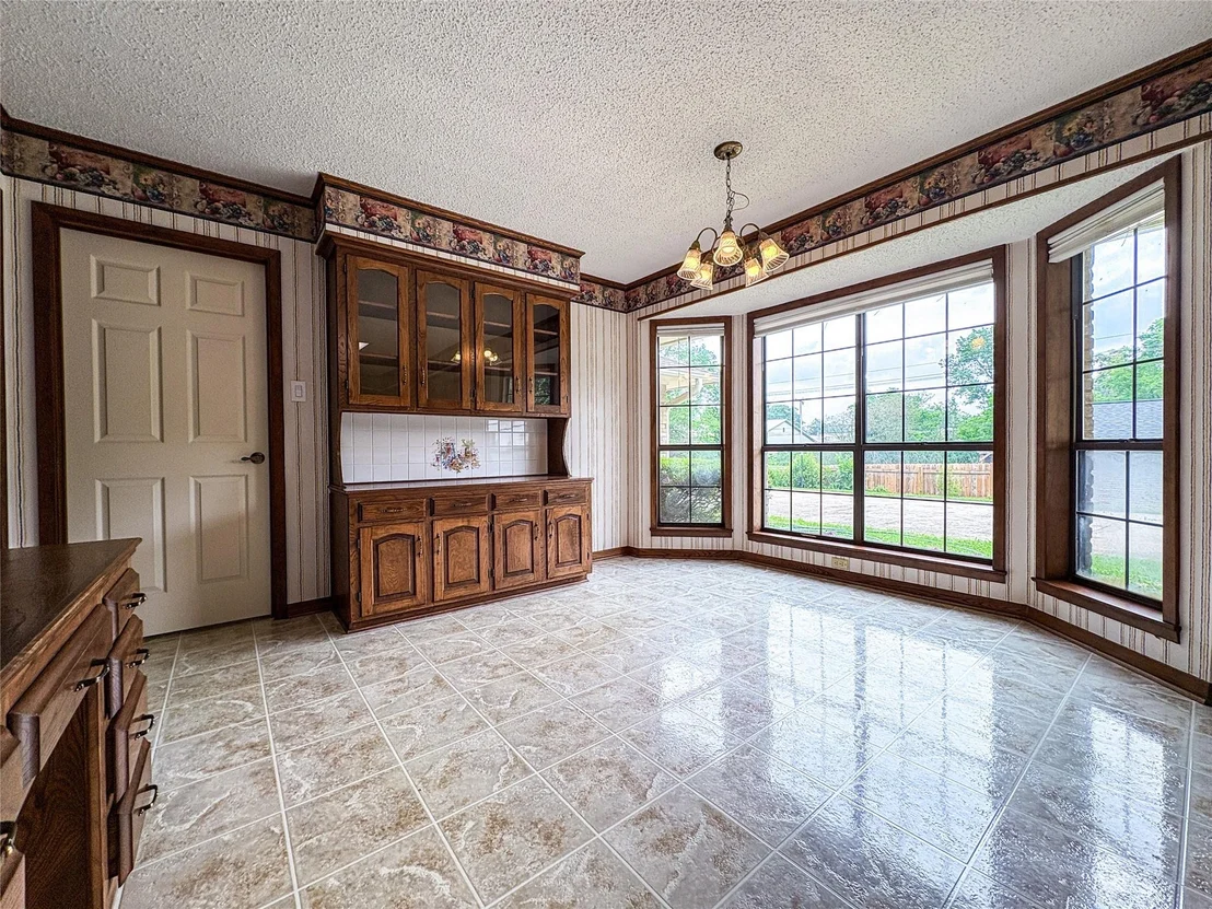 Photo of 802 Circle Drive