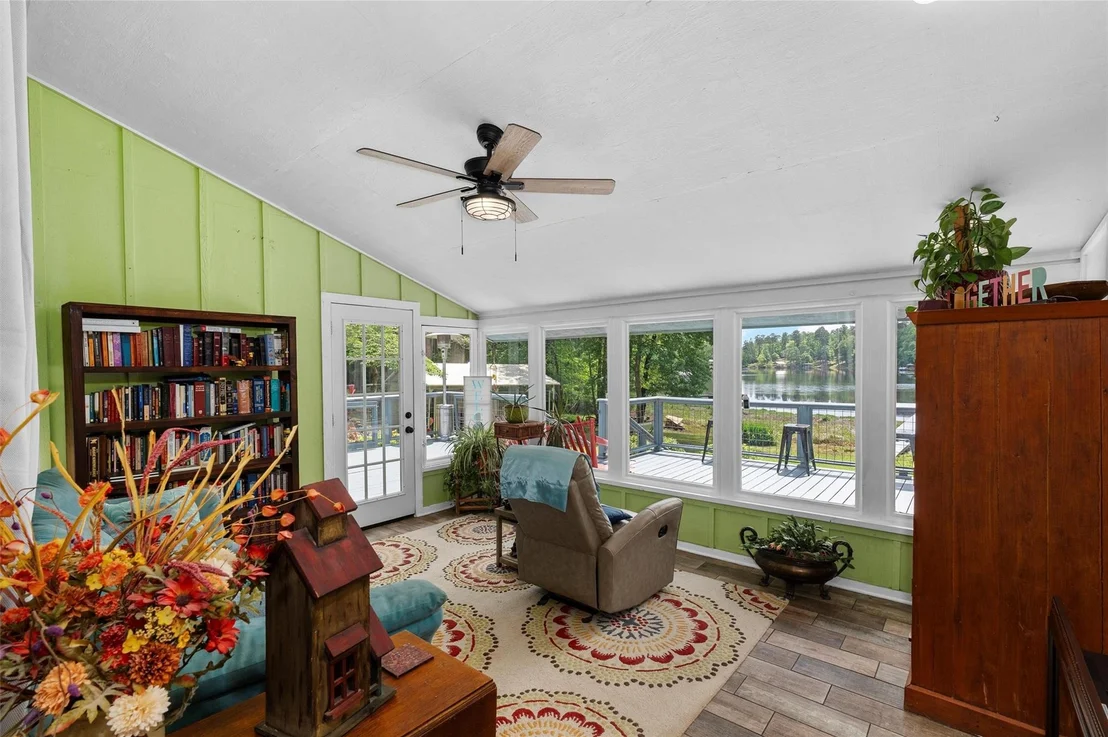 Photo of 1069 County Road 1596