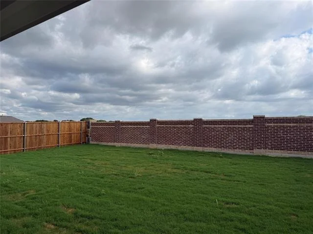 Photo of 608 Arabian Lane