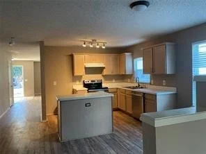 Photo of 4211 Falcon Drive
