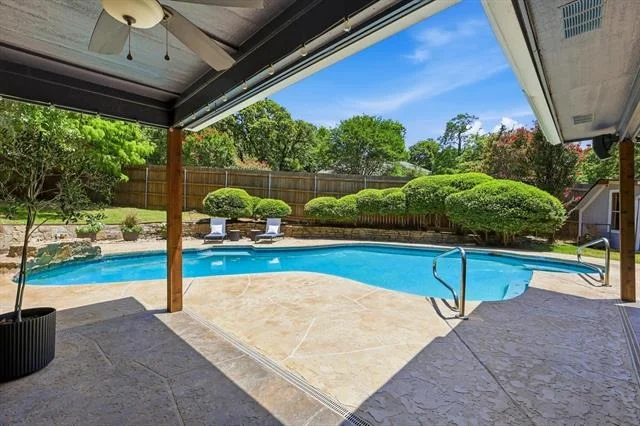 Photo of 5706 Trail Lake Drive