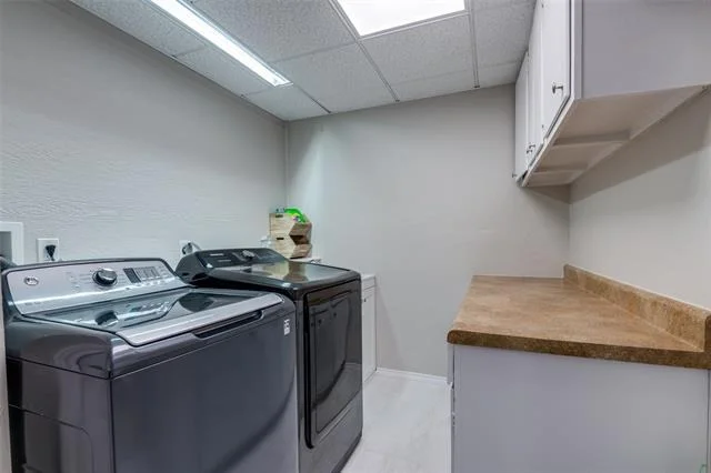 Photo of 861 Betty Drive