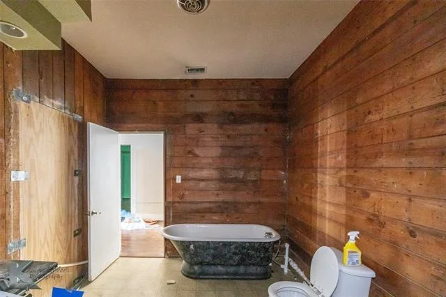 Photo of 141 W 3rd Street