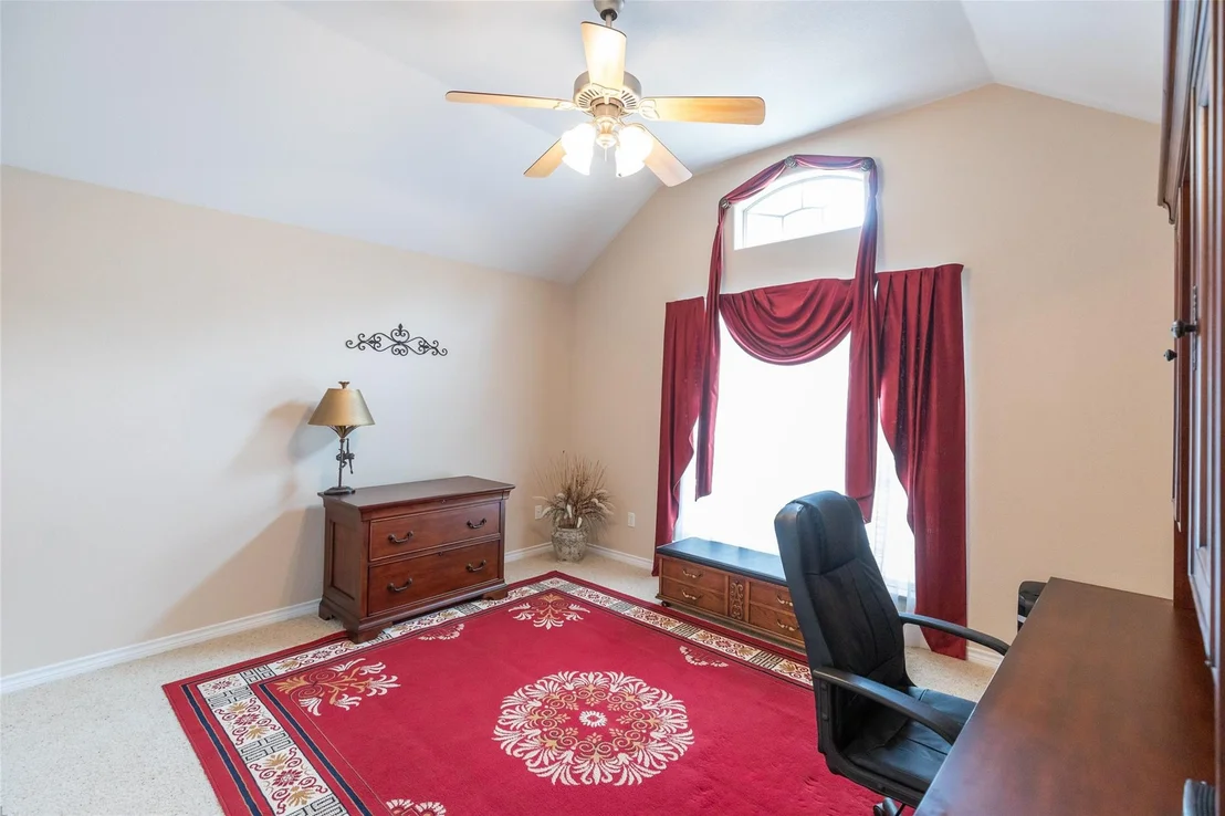 Photo of 3913 Garden Grove Lane
