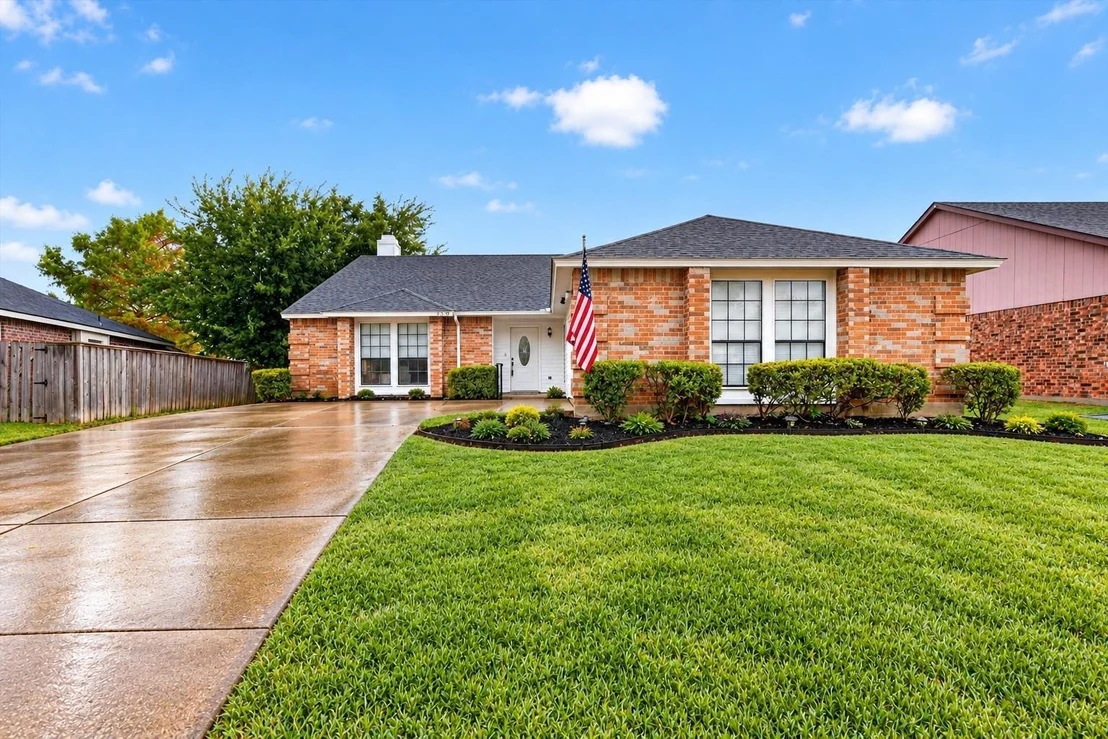 Photo of 529 Redbud Drive