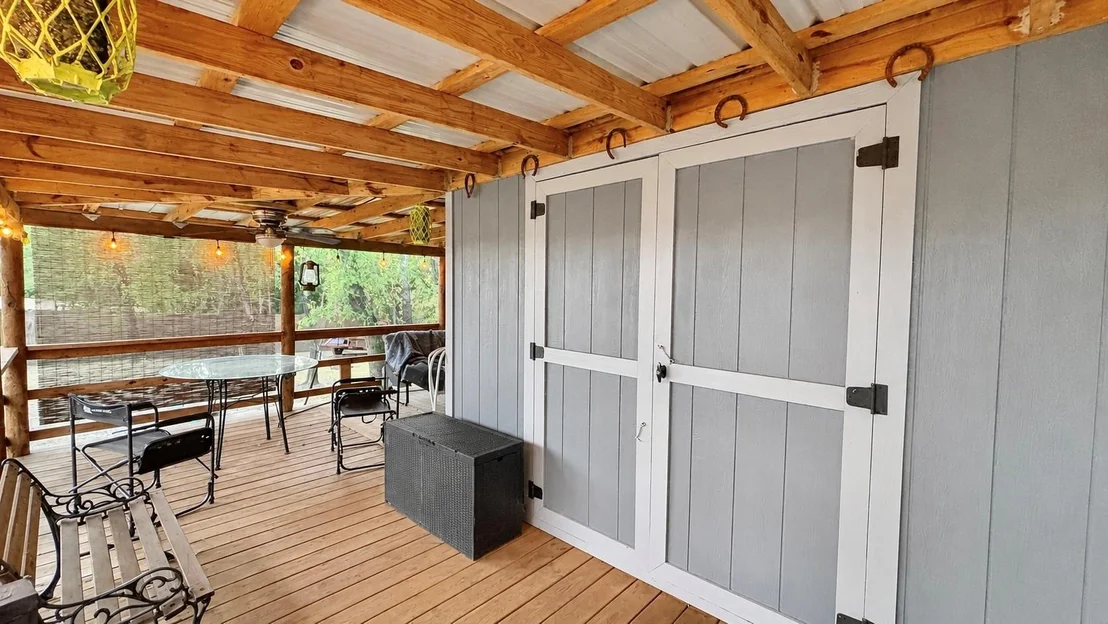 Photo of 615 Waterfront Row
