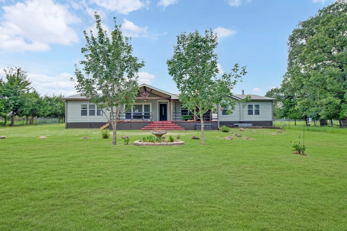 Photo of 923 County Road 2415