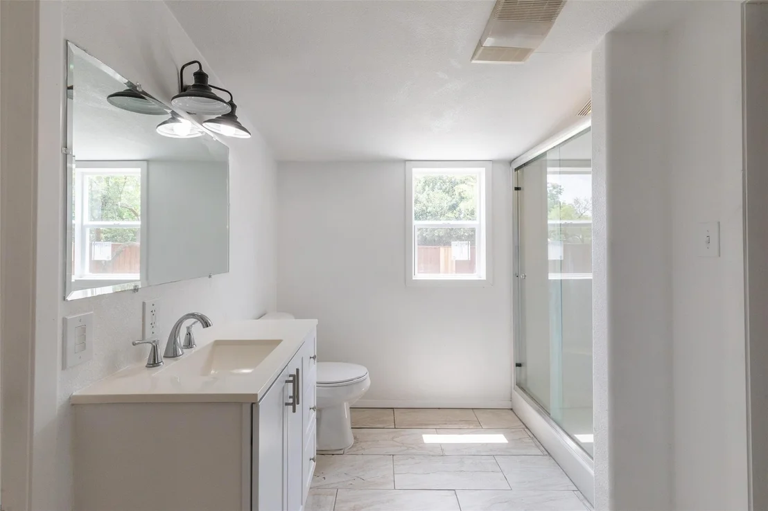 Photo of 320 S 12th Street