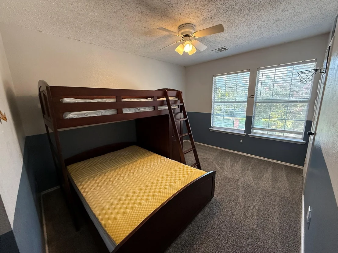 Photo of 4922 Silverweed Drive