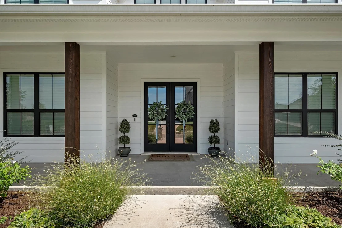 Photo of 604 Lindsay Lane