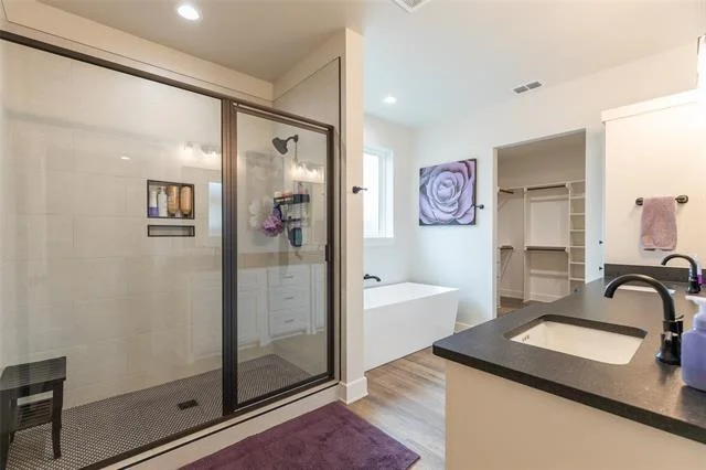 Photo of 7737 White Rock Road