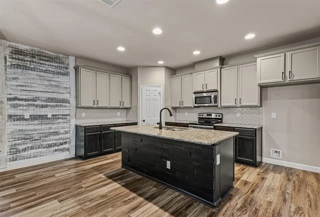 Photo of 797 Sycamore Trail