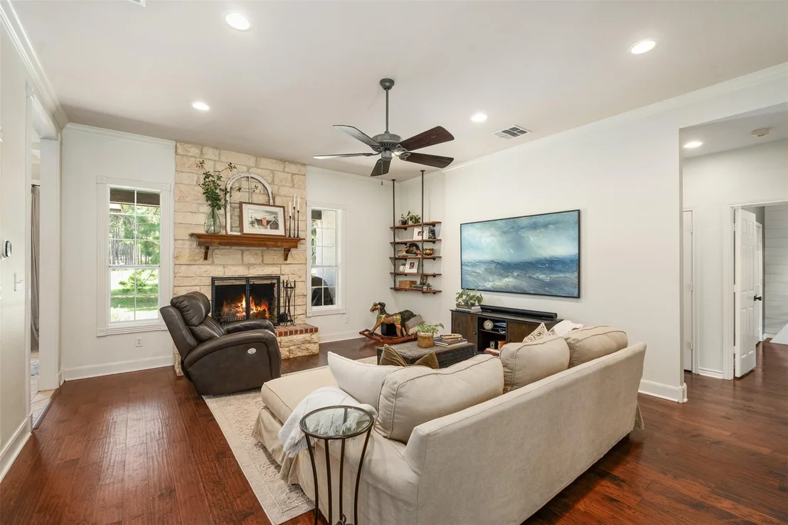 Photo of 1109 Robbins Road