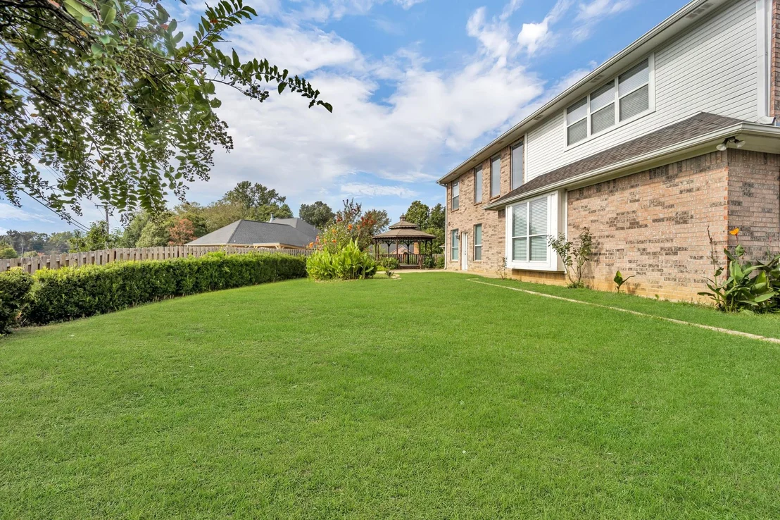 Photo of 5718 Gloucester Drive