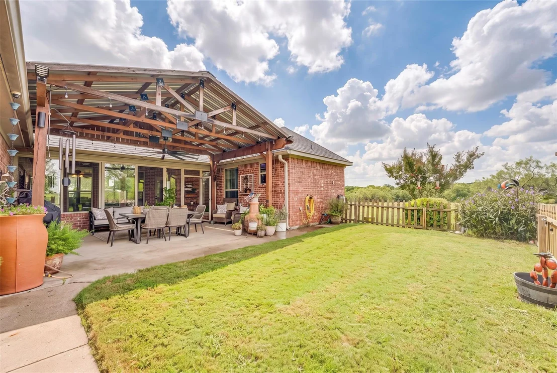Photo of 1155 Boase Way